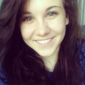 Meet your Posher, Lacee